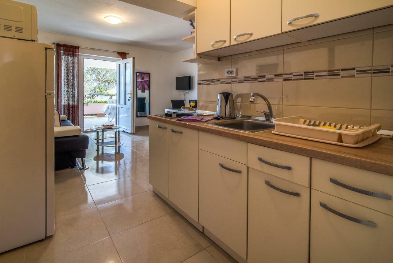 Apartments Braut Krk Krk Town Luaran gambar