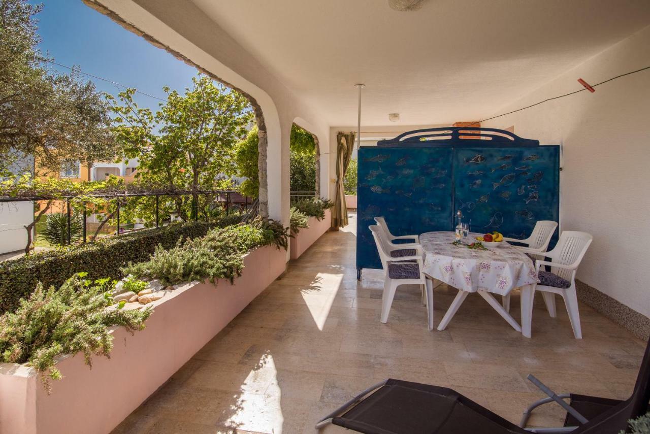 Apartments Braut Krk Krk Town Luaran gambar