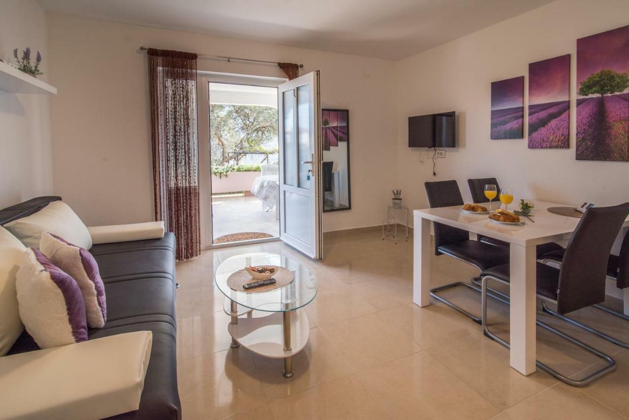 Apartments Braut Krk Krk Town Luaran gambar